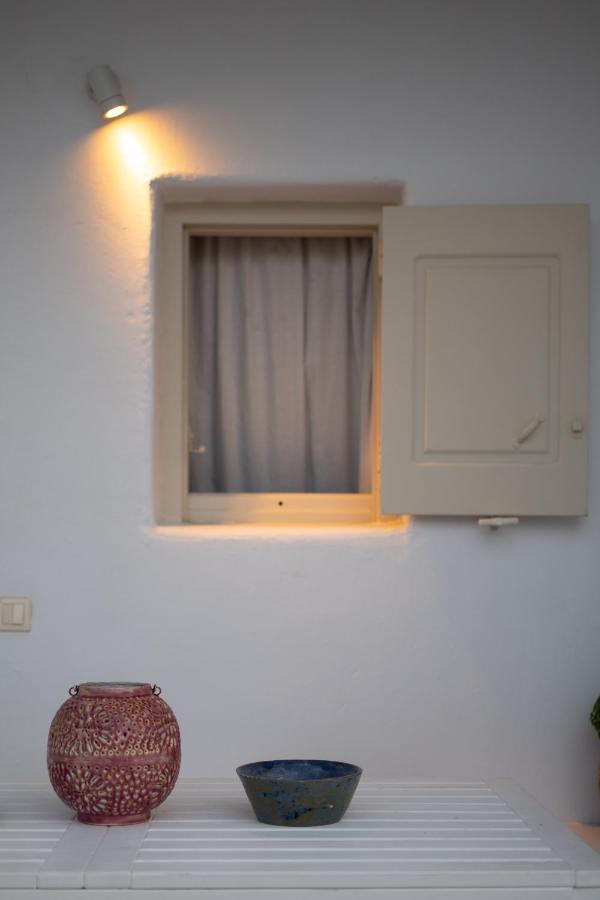 Twins-Trisa Apartments Ornos  Exterior foto