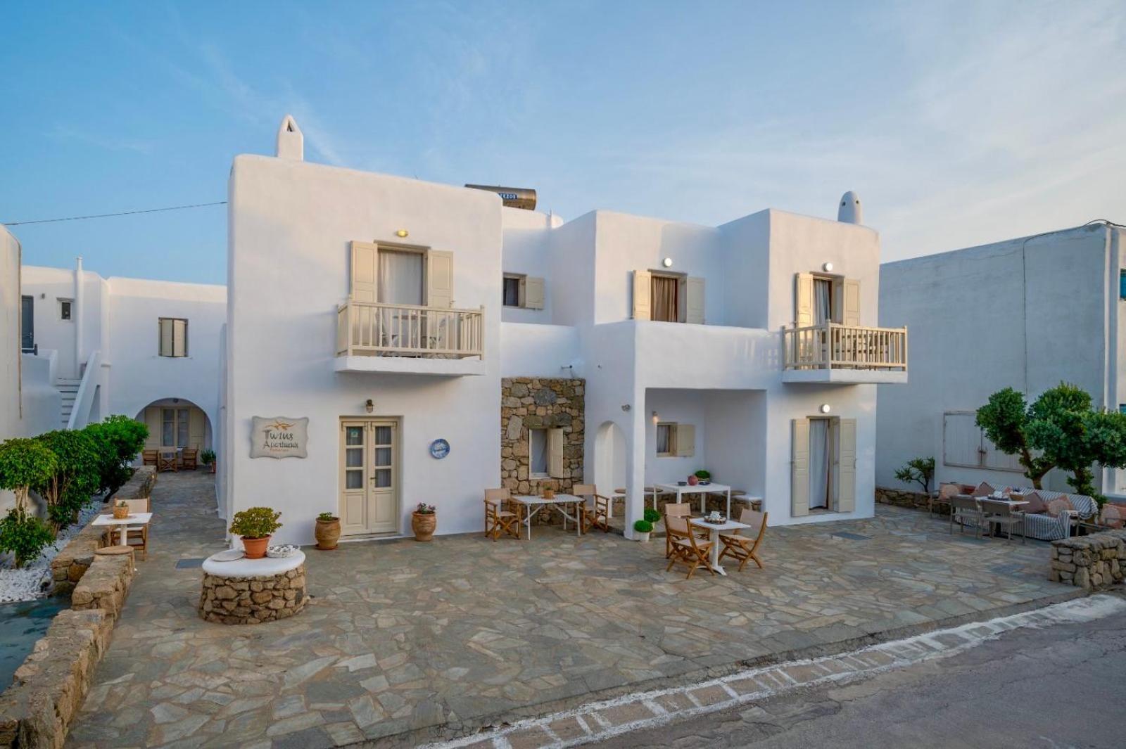 Twins-Trisa Apartments Ornos  Exterior foto