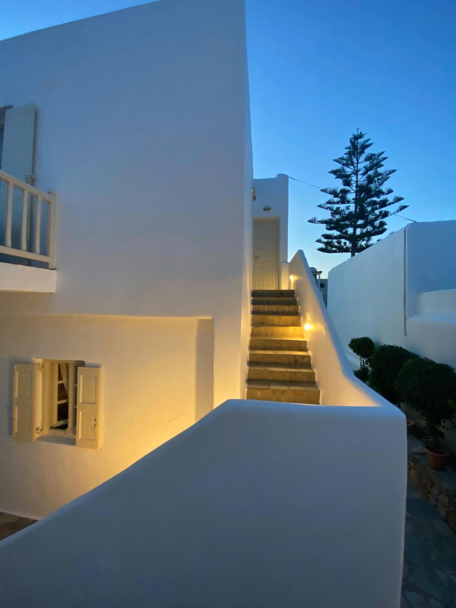 Twins-Trisa Apartments Ornos  Exterior foto