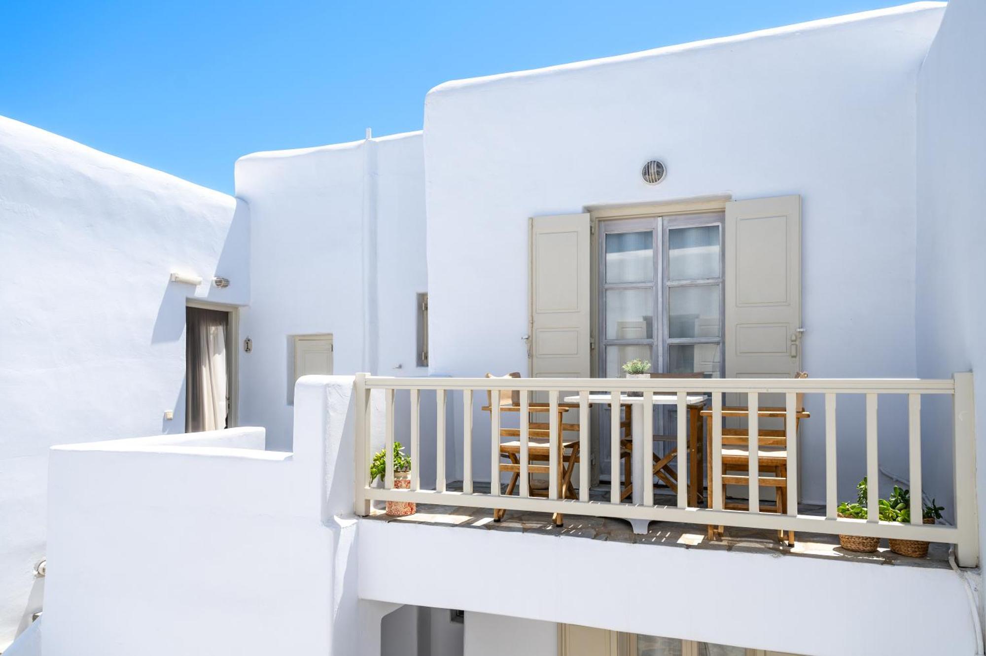 Twins-Trisa Apartments Ornos  Exterior foto